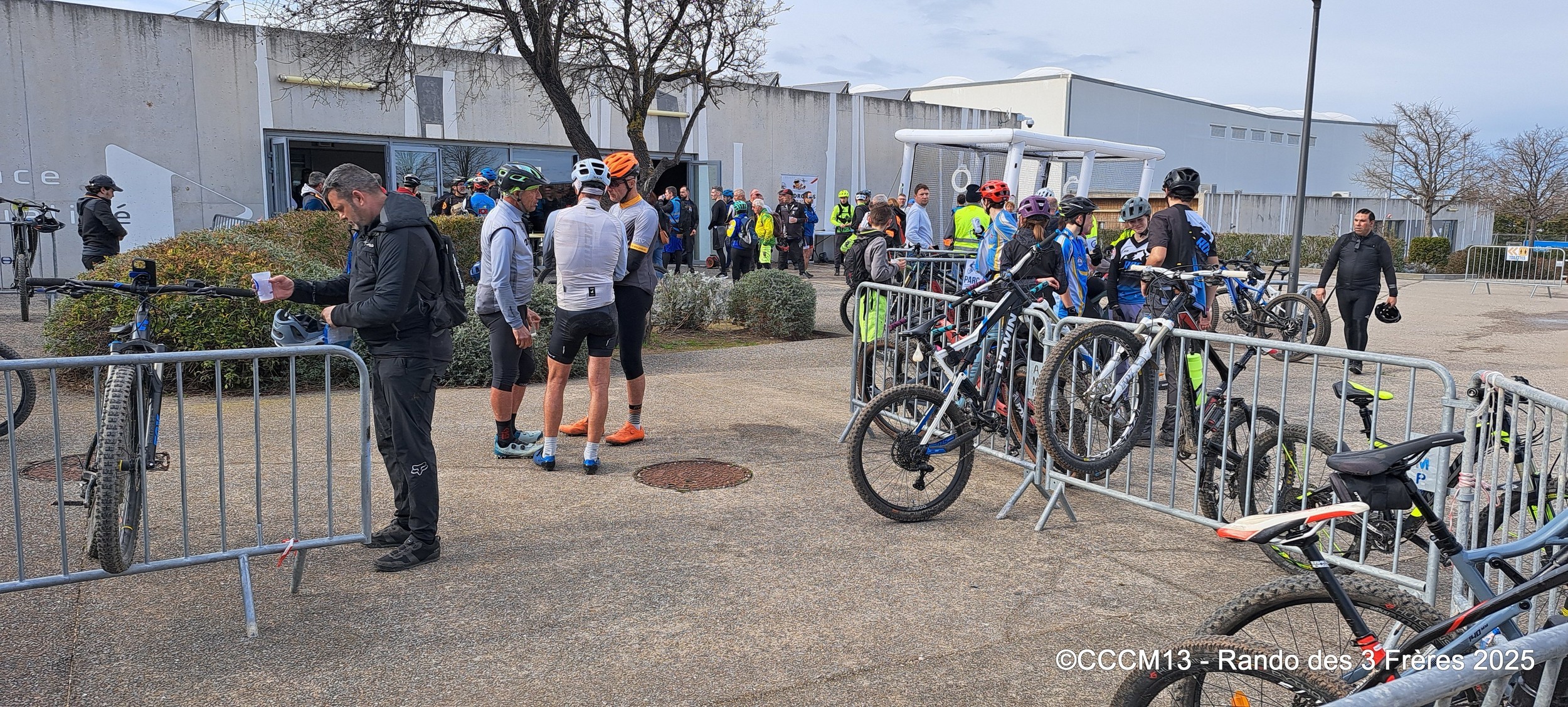 79 437 26012025 rando des 3 freres cccm copyright 437 