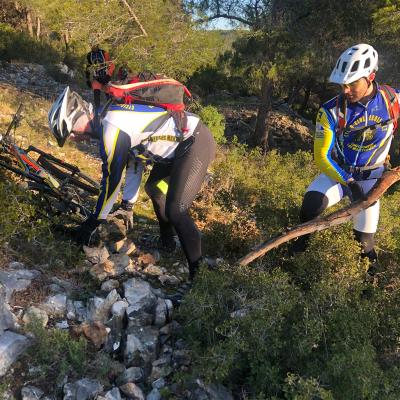 Préparation des chemins pour la rando des 3 frères